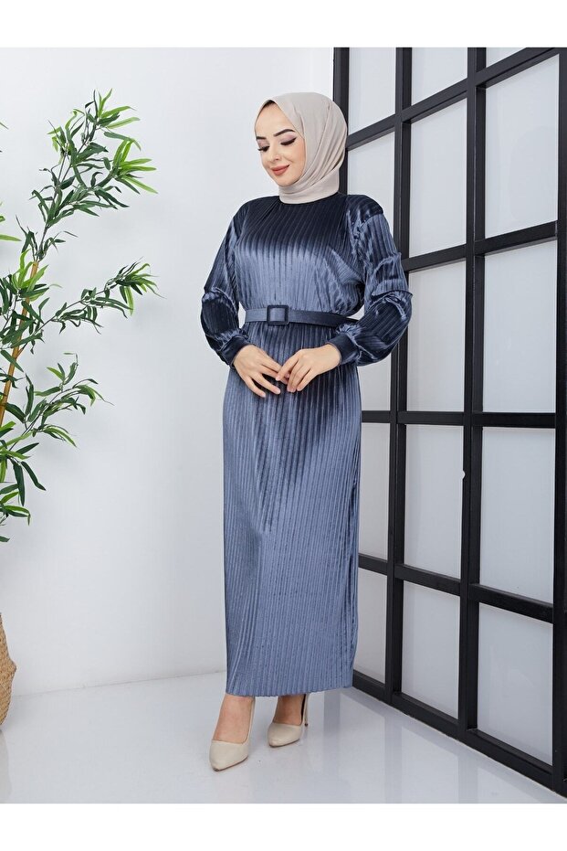 Kadife Boydan Piliseli Elbise - 3