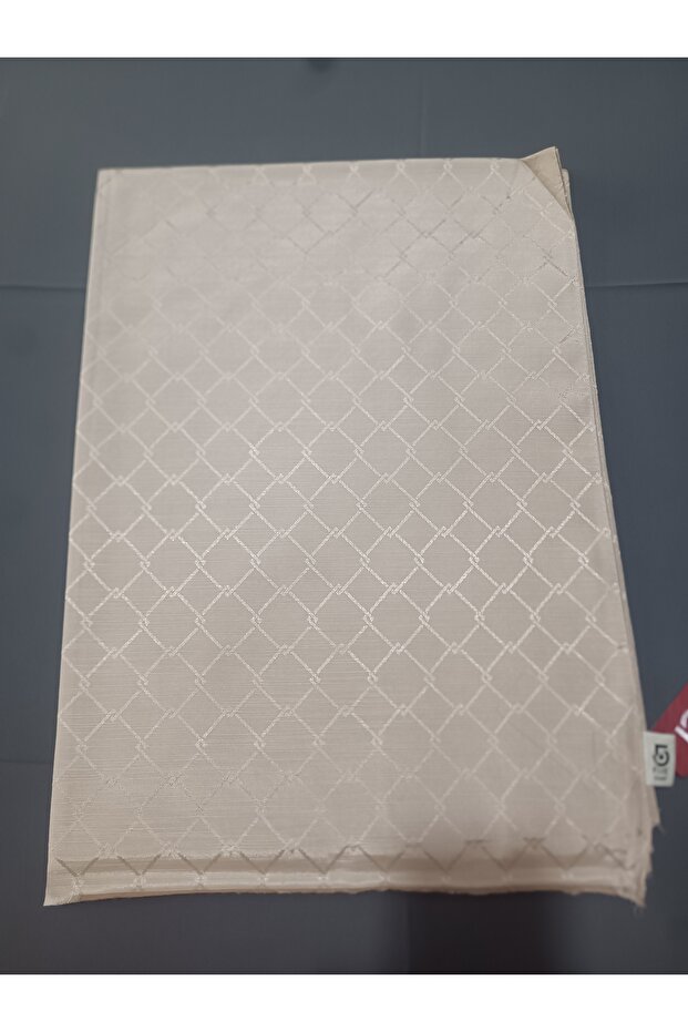 ŠAL SA MONOGRAMOM - 1