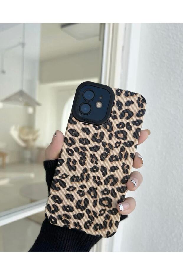 حافظة ليوبارد متوافقة مع آيفون 11 - 2