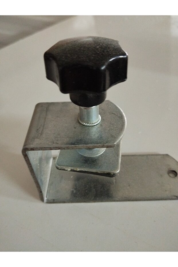 Çekmece montaj aparatı
