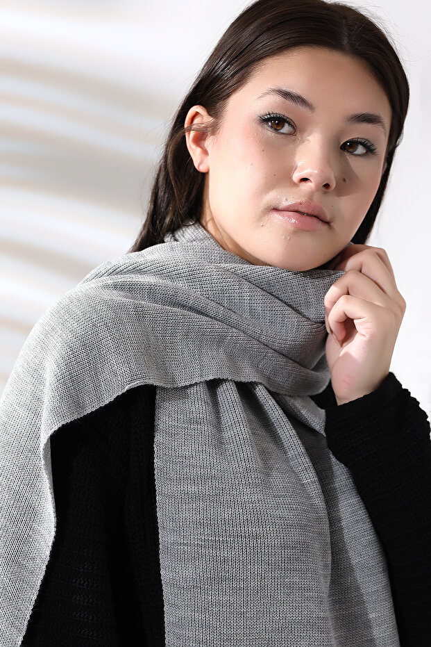 Women's Thessaloniki Knitwear Scarf Gray