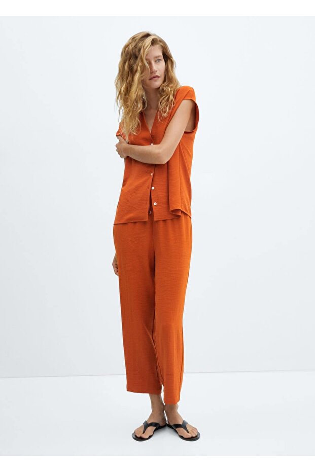 Düğmeli dökümlü bluz - 2