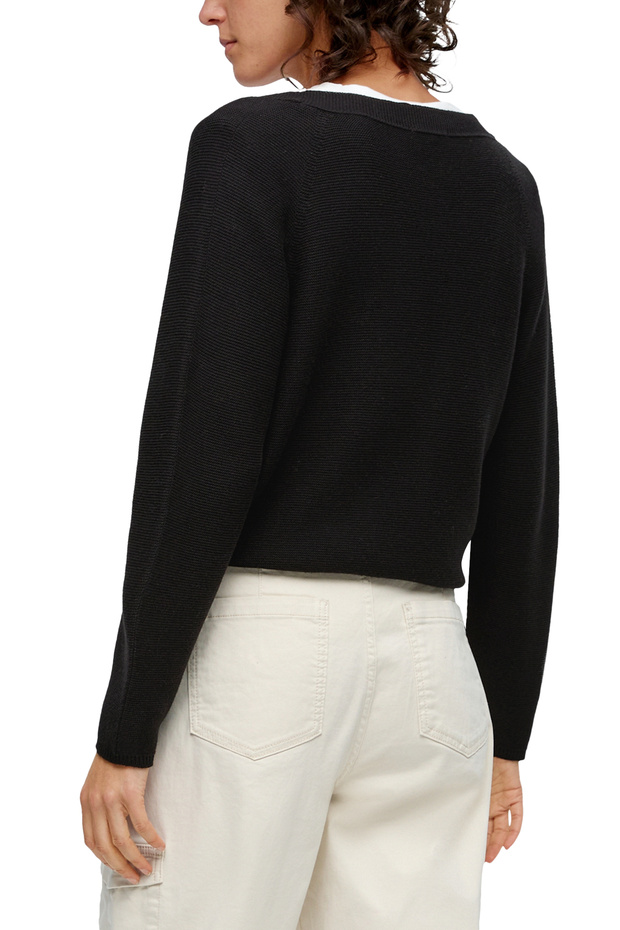 Knitted pullover - 2