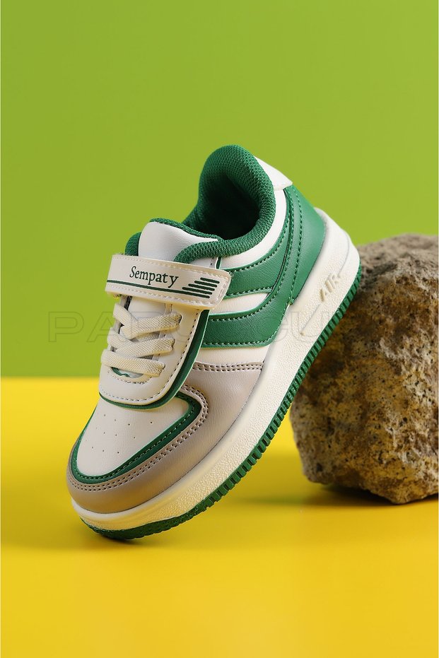 Boy's White Green Anatomical Sports Shoes