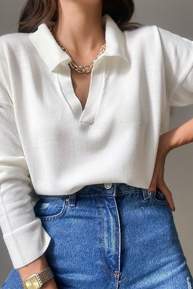 Women's Ecru-White Polo Collar Basic Sweater