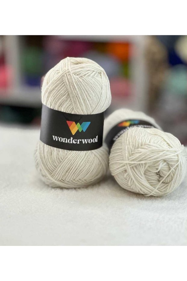 5 Pieces of Campaign Knitting Yarn Sweater Cardigan Vest Scarf Beanie Yarn