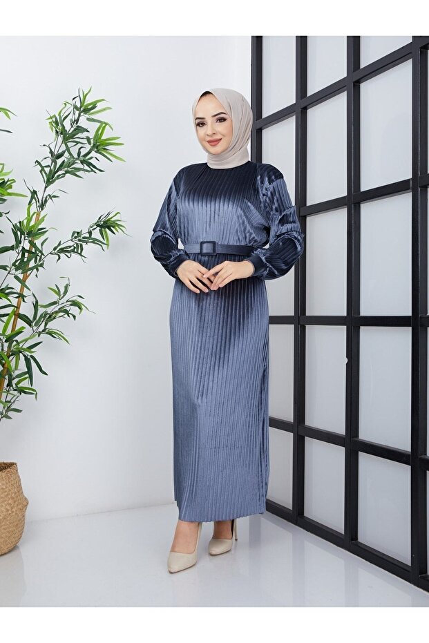 Kadife Boydan Piliseli Elbise - 1