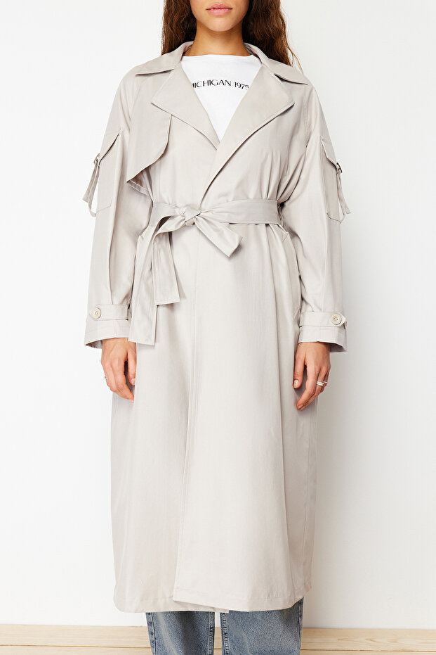 Kamienny, oversize, szeroki trencz z paskiem TWOSS24TR00018 - 4