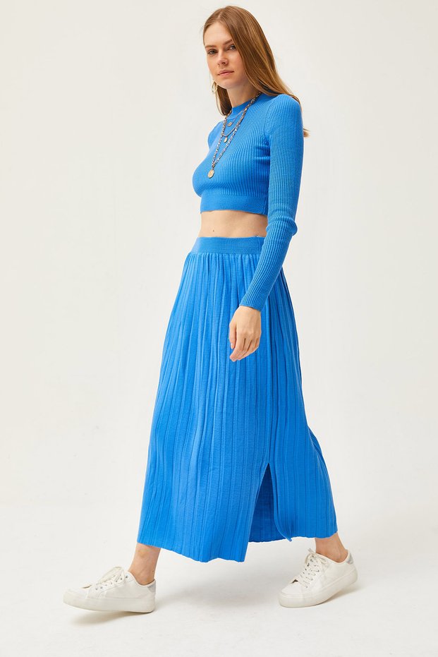 Women's Blue Top Sweater Bottom Pleated Slit Knitwear Set TKM-19000257