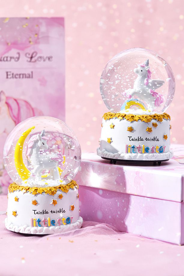 Unicorn Gökkuşağı Şekilli Kar Küresi F - 4