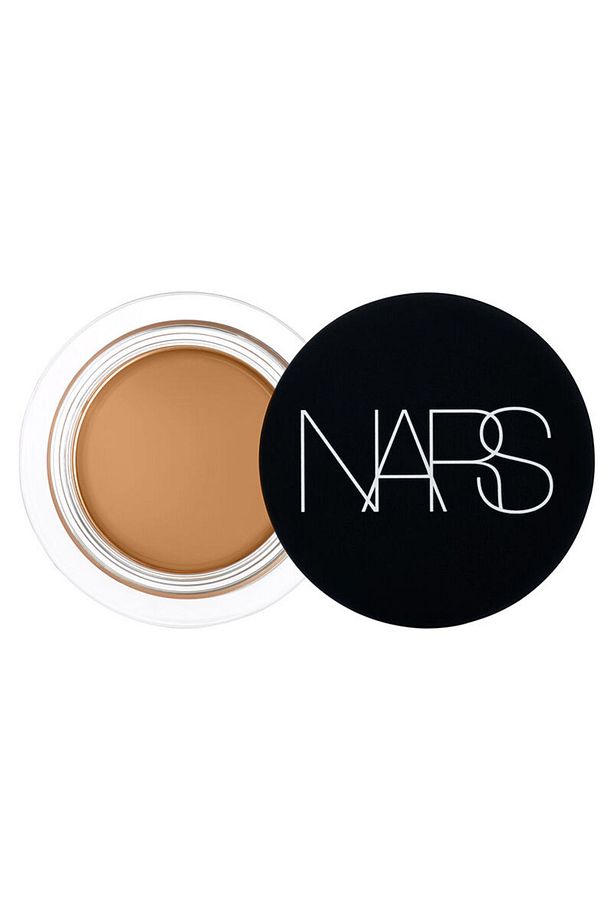 SOFT MATTE COMPLETE-Hyalüronik Asitli A&C&E Vitamin İçerikli Gün Boyu Kalıcı Mat Bitişli Kapatıcı - 1