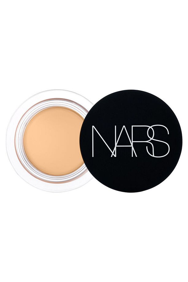SOFT MATTE COMPLETE-Hyalüronik Asitli A&C&E Vitamin İçerikli Gün Boyu Kalıcı Mat Bitişli Kapatıcı - 1