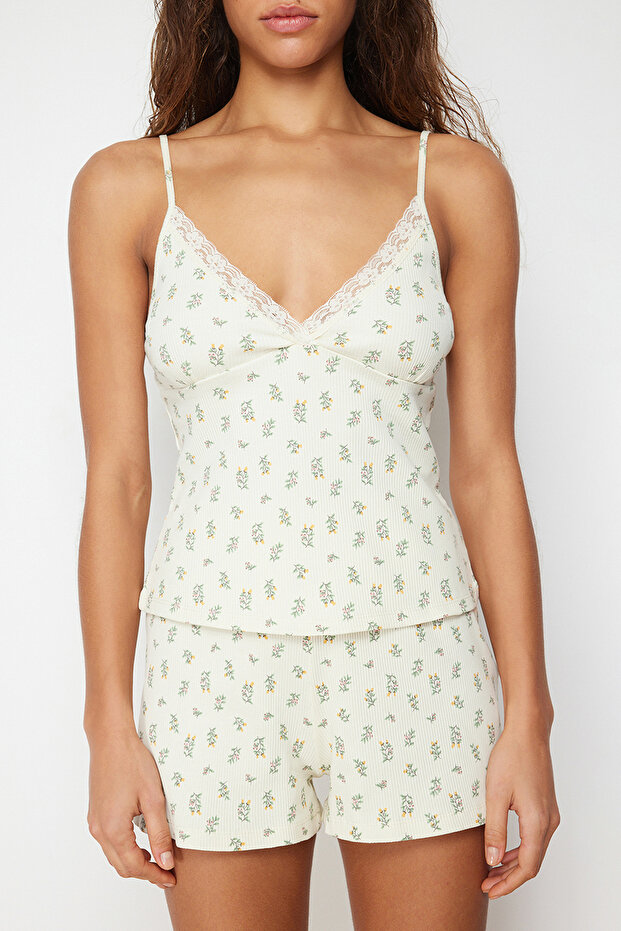 Ekru Pamuklu Çiçekli Dantelli İp Askılı Fitilli Şortlu Örme Pijama Takımı THMSS24PT00062 - 5