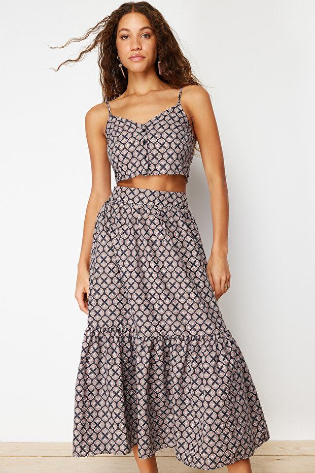 Çok Renkli Askılı Düğmeli Crop Dokuma Bluz TWOSS24BZ00163 - 2