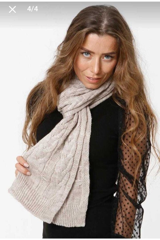 Women's Knitted Detailed Stylish Scarf - New Year Christmas Christmas Gift