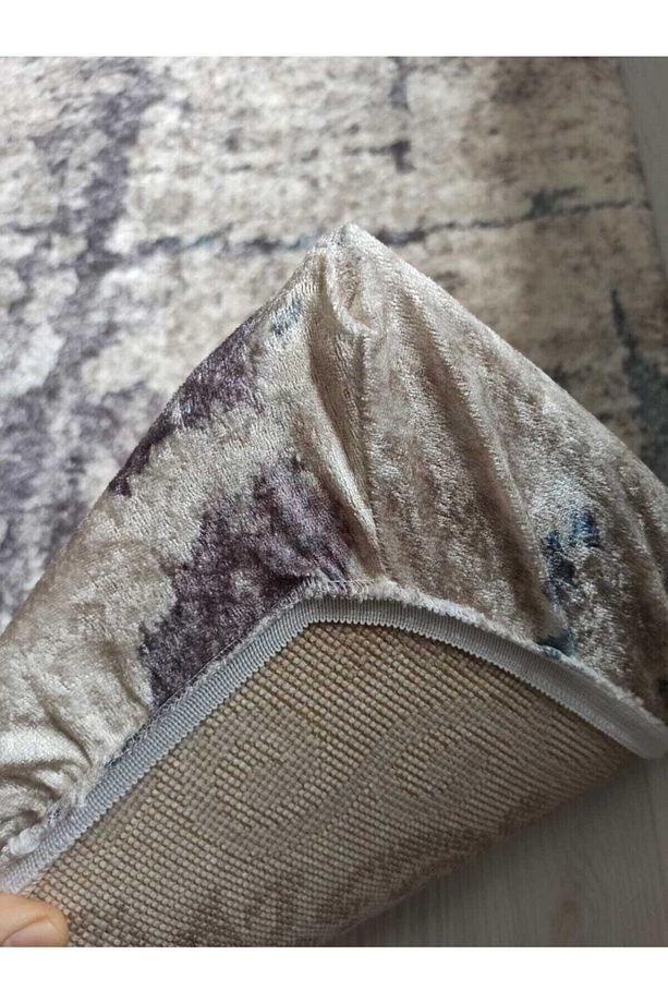 Soft Kadife Kumaştan Lastikli Halı Örtüsü - 3