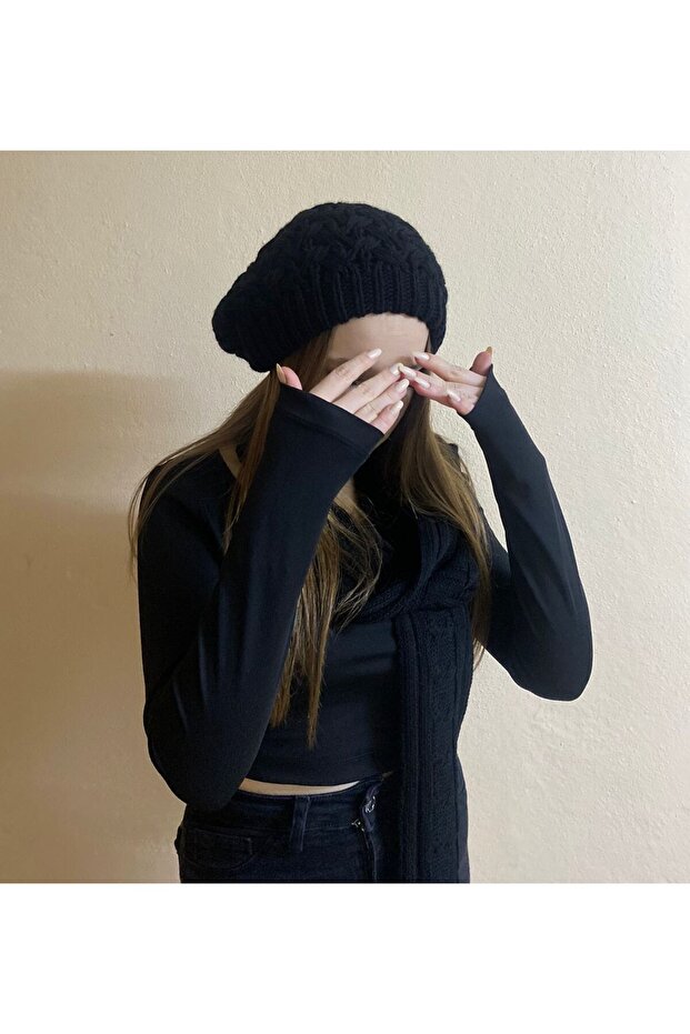 Women's Winter Black Color Patterned Beret and Scarf Set 2 Pieces - Hat - Valentine's Day Gift