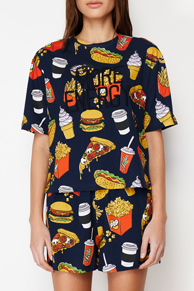 Lacivert-Çok Renkli %100 Pamuklu Slogan Nakışlı Şortlu Örme Pijama Takımı THMSS24PT00104 - 4