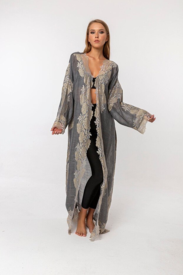 French Lace Lourx Abaya