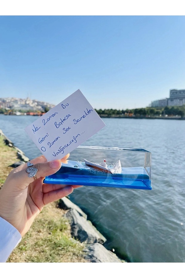 Batmayan Gemi Aşk Gemisi Nmio18058 - 4