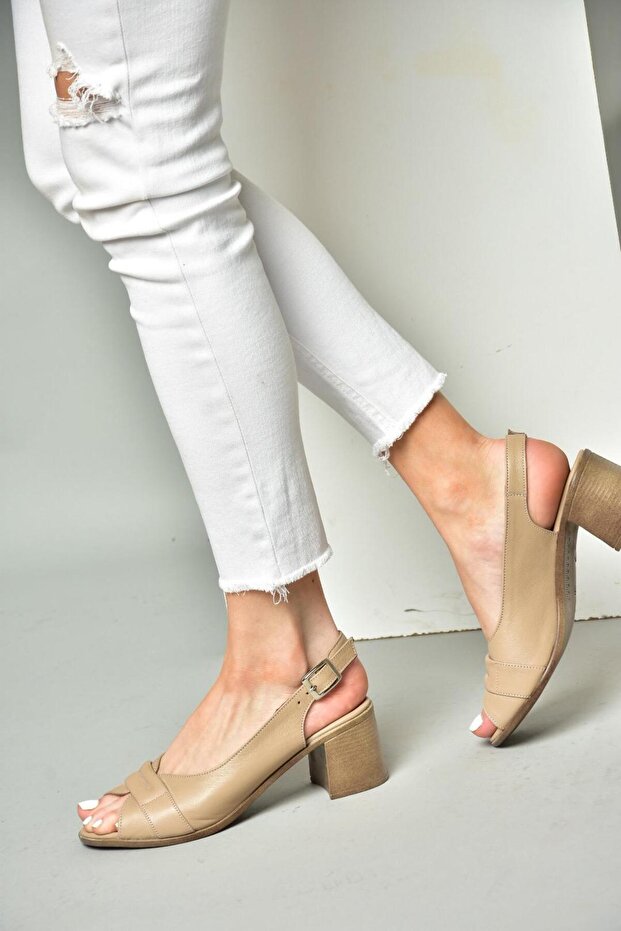 P555452903 Mink Genuine Leather Thick Heeled Women's Sandals
