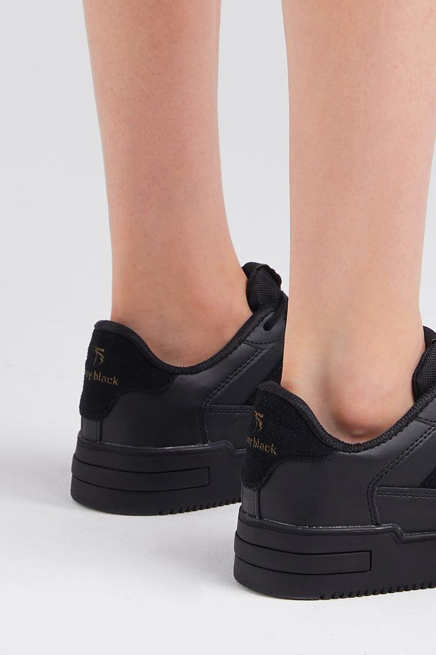Unisex Siyah Siyah Yanı Çizgili Bağcıklı Rahat Kalıp Sneaker - 6
