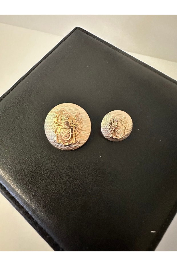 طقم أزرار بتفاصيل شعار بليزر - 5