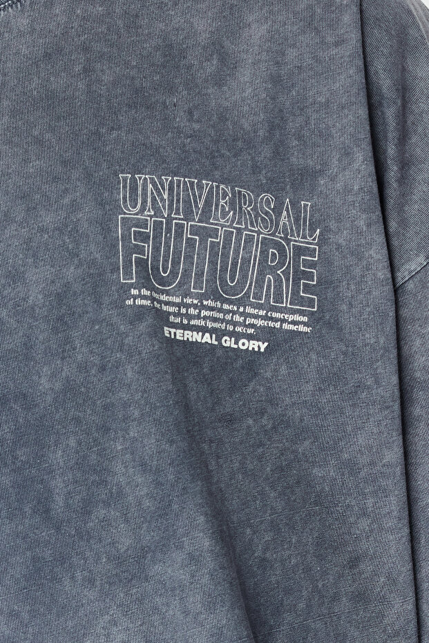 Antrasit Oversize/Geniş Kesim Soluk Efektli Yazı Baskılı %100 Pamuk T-Shirt TMNSS24TS00043 - 6