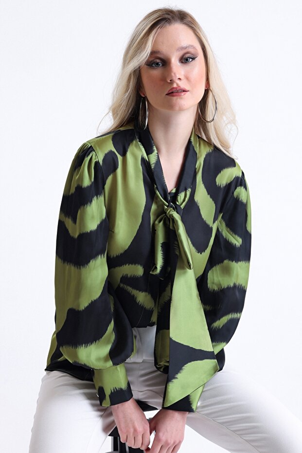 Women's Collared Tie-Detail Patterned Oversized Satin Shirt with Balloon Sleeves and Ruched Detail at the Shoulders