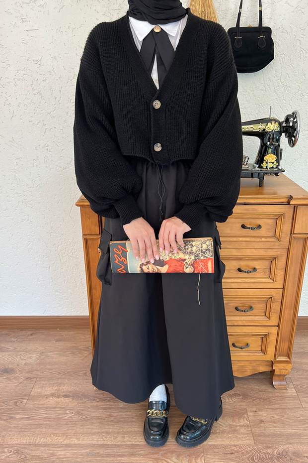 Siyah Balon Kol Triko Hırka - 3