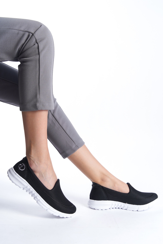 JOY Women's Sneakers Sneakers