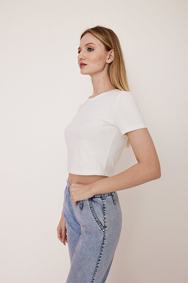 Crop Basic T-Shirt - 3