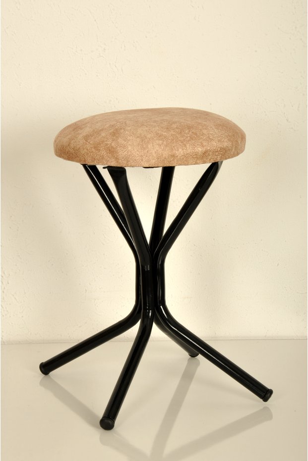 Black Trophy Stool (1 Pc)