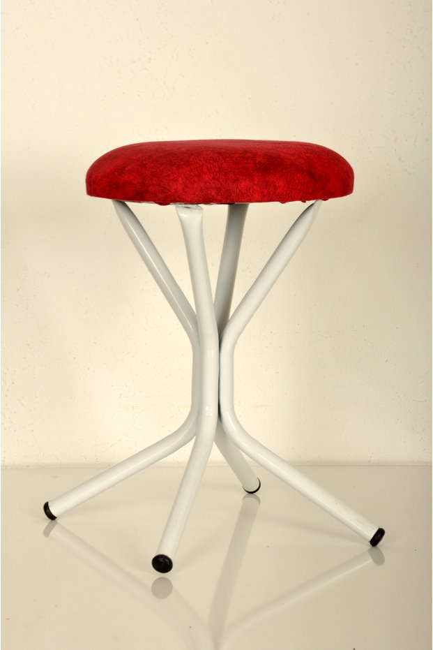 White Trophy Stool (1 Pc)