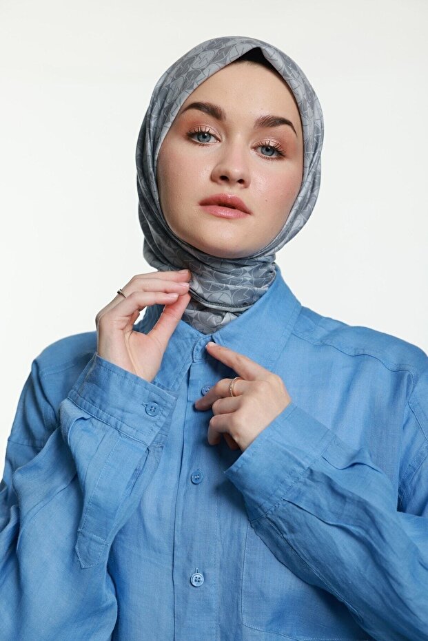 وشاح قطني من Mk Dama باللون الرمادي