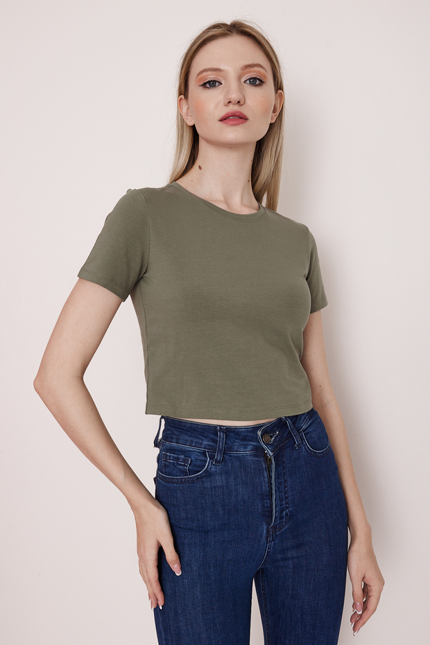 Crop Basic T-Shirt - 2