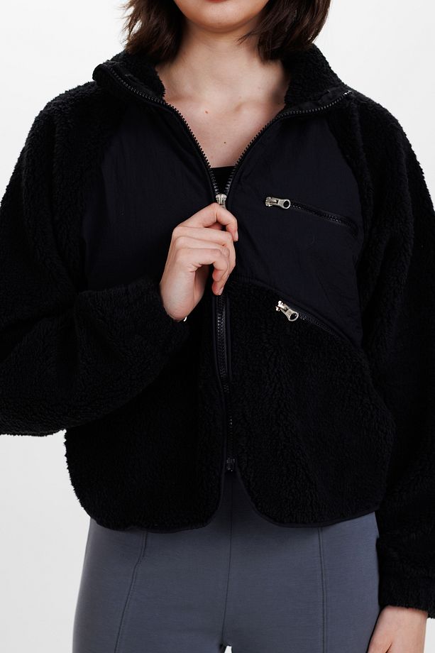 Kadın Siyah Önü Fermuarlı Oversize Örme Polar Mont - 6