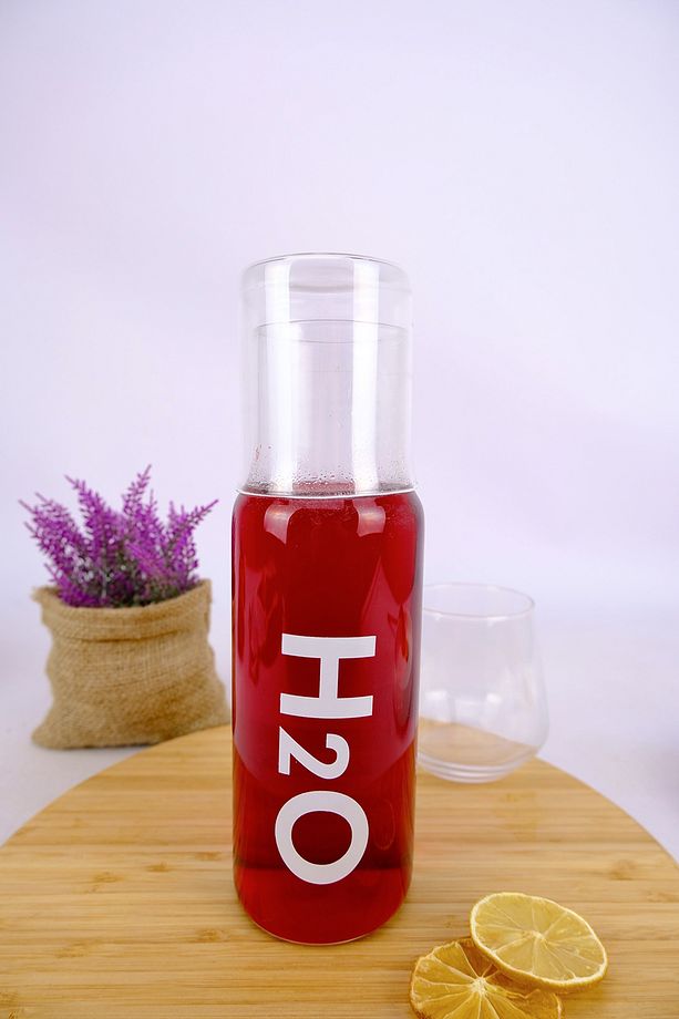 H2O Cam Kapaklı Başucu Su ve Meşrubat Sürahisi Karaf Şişe 600 Ml Beyaz – H2O75760 C1-1-18 - 2