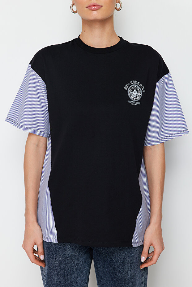 Siyah Kalın Pamuklu Oversize/Geniş Kalıp Poplin Detaylı Baskılı Örme T-Shirt TWOSS24TS00005 - 9