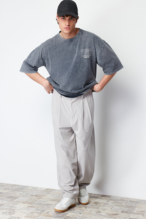 Antrasit Oversize/Geniş Kesim Soluk Efektli Yazı Baskılı %100 Pamuk T-Shirt TMNSS24TS00043 - 2
