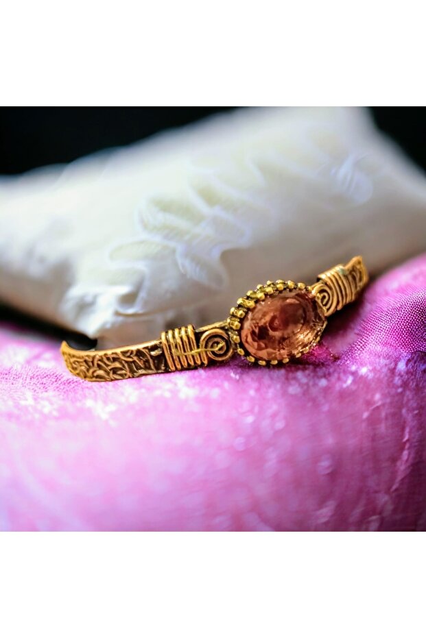 Antiallergic pure copper bracelet with zultanite stone