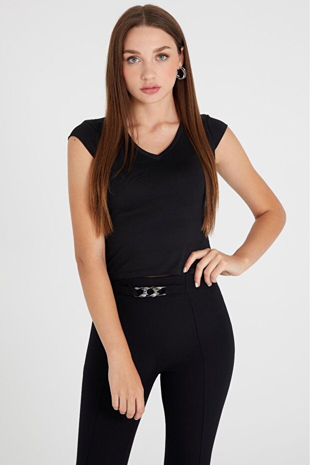 SİYAH BASİC TİŞÖRT - 1