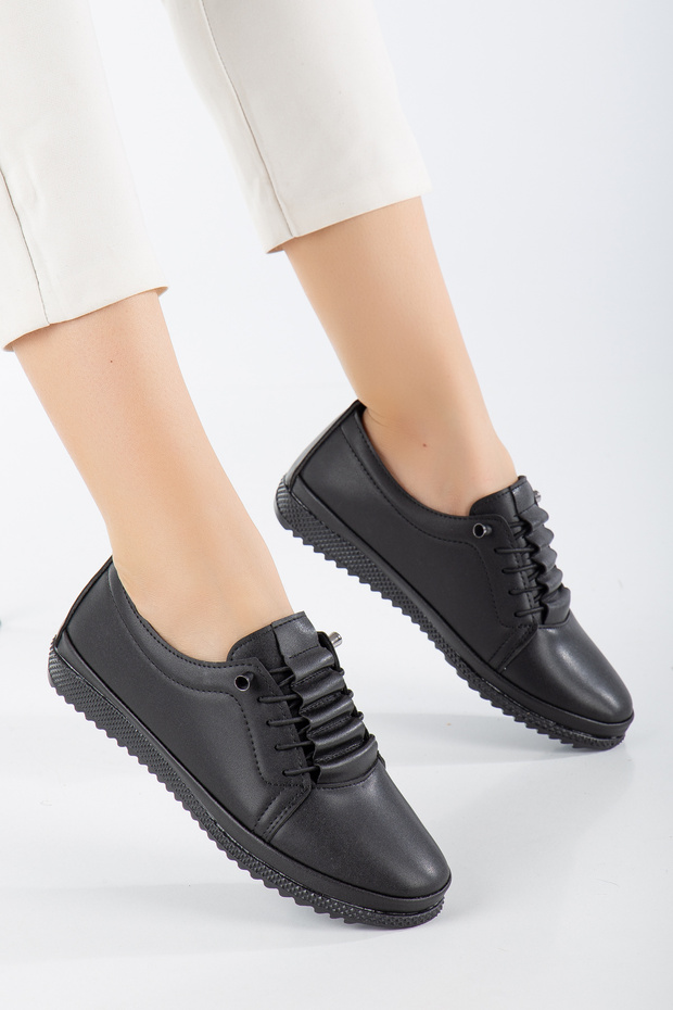 ЖІНКИ НАРОДЖУЮТЬ - 1