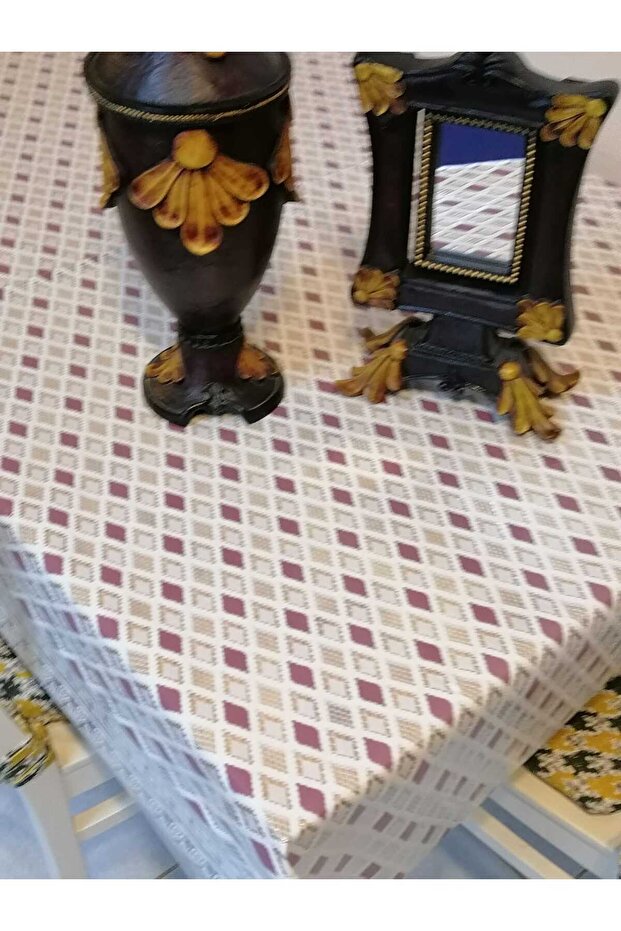 IMPORTED PVC ULNOB - PATTERNED REMOVABLE TABLE CLOTH - 3