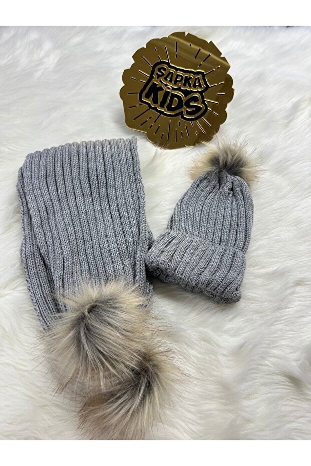 Knitwear Scarf Beret Set Gray Single Pompom