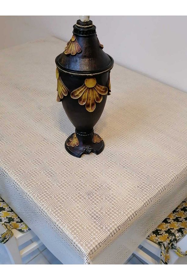 KREM İTHAL PVC MUŞAMBA - DESENLİ SİLİNEBİLİR MASA ÖRTÜSÜ - 2