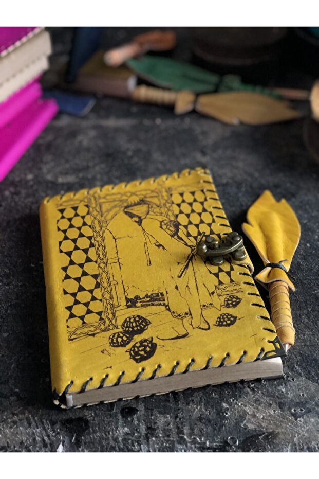 دفتر ملاحظات مصنوع يدويًا من الجلد على شكل سلحفاة - 1