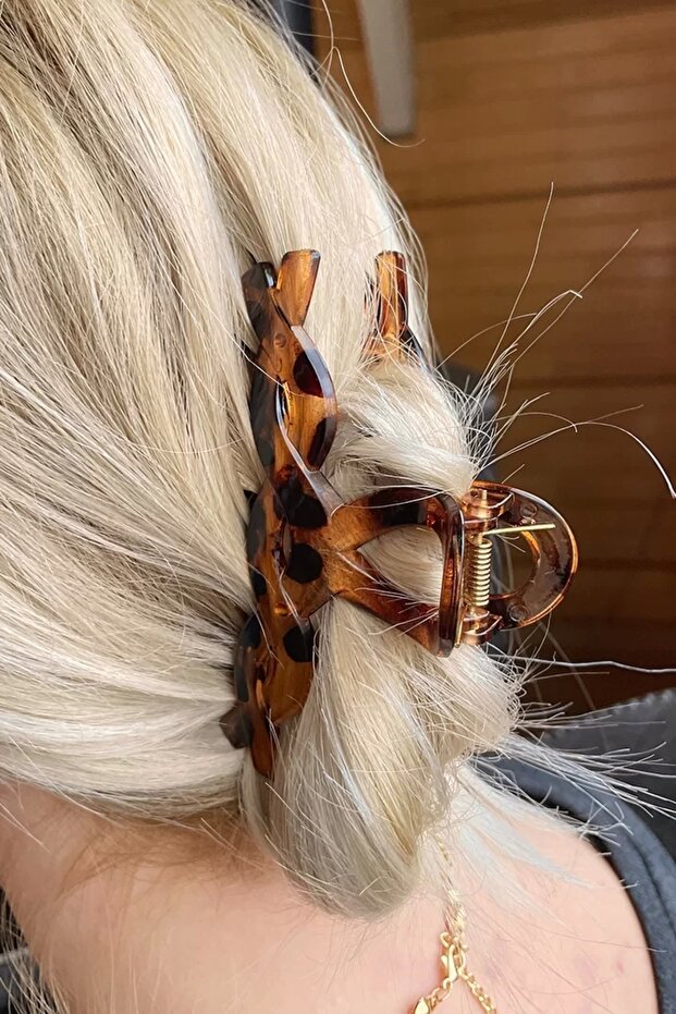 مشبك مزلاج بنقشة الفهد البني - 2