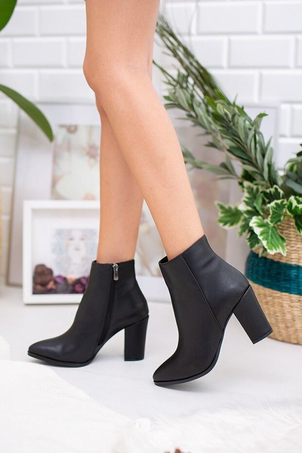 Kadın Siyah Topuklu Bot - 1