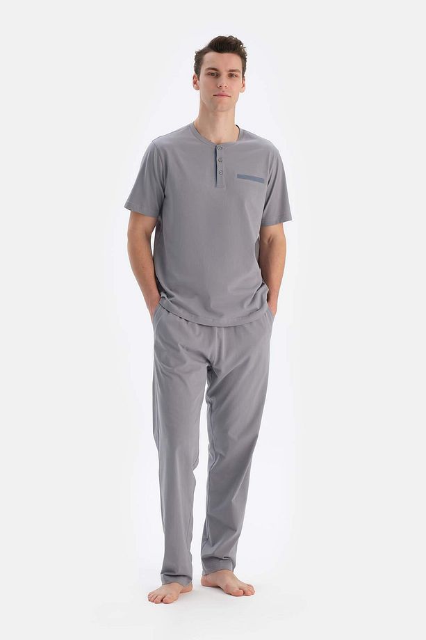 Gri Yarım Patlı Kısa Kollu Örme Pijama Takımı - 4